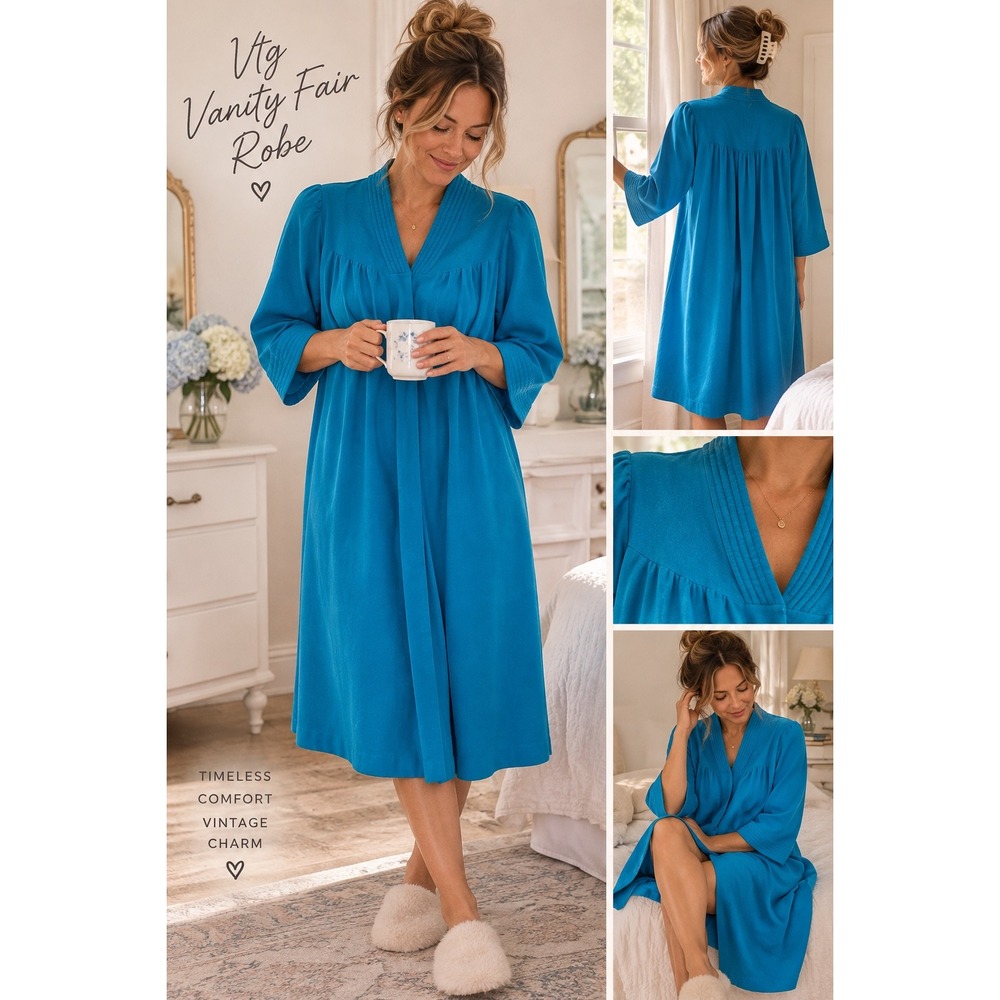 Vintage Vanity Fair Robe Blue Velour Quilted V-Neck Pockets Made in USA Large